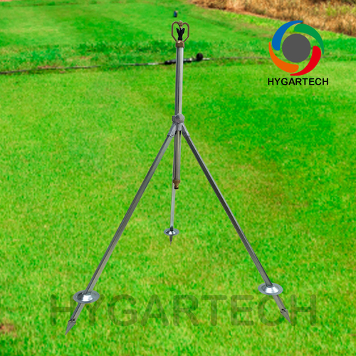 Latest company news about Desbloquee el potencial de su jardín con nuestro soporte de trípode de metal zincado con rociador de mariposas